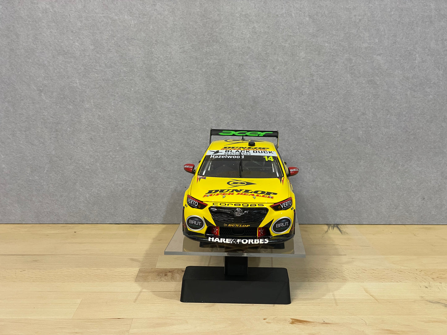 Scale Model Level Display Stand | Single Tier | 1:18 Scale