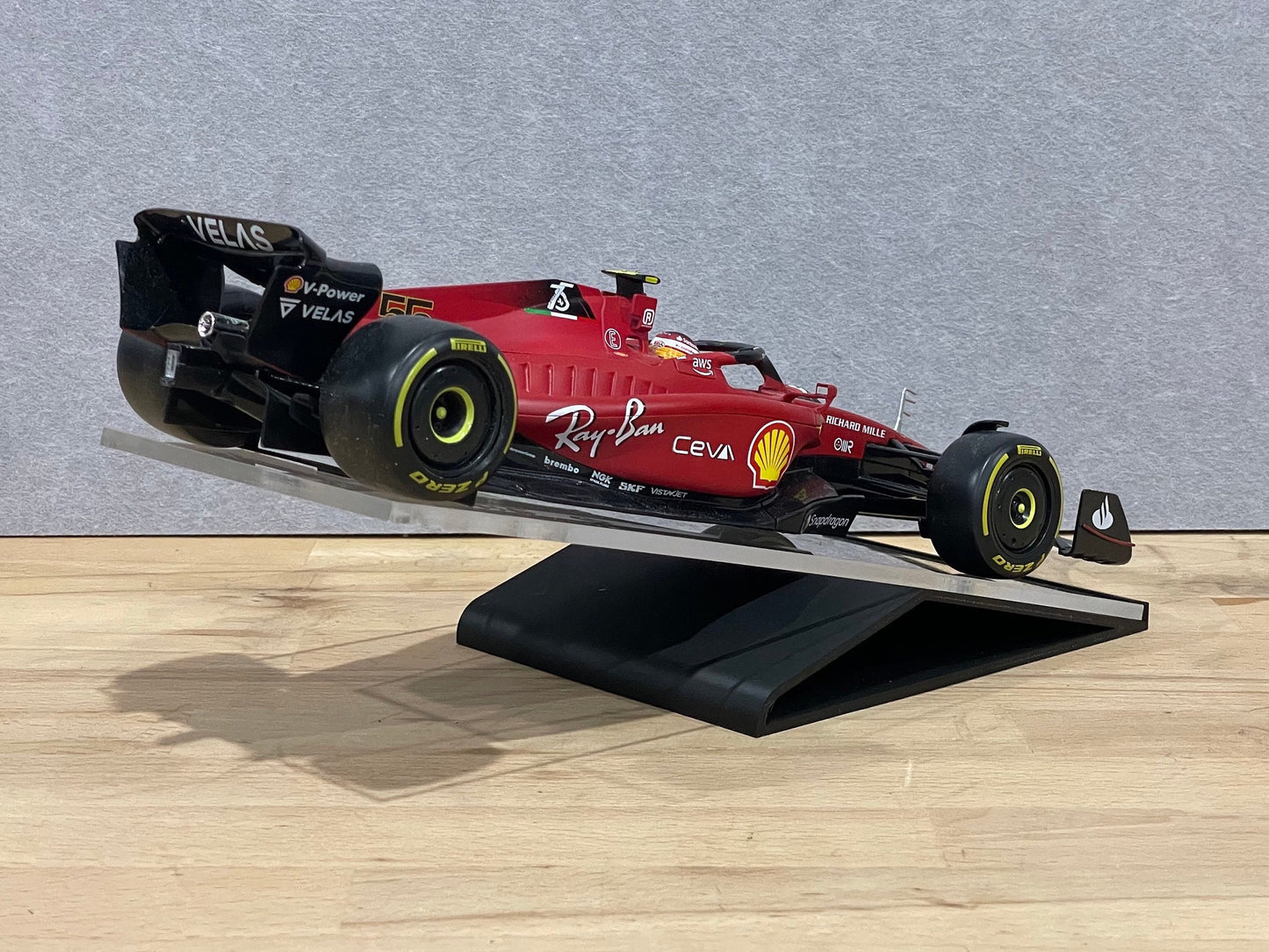 1:18 Scale Model Display Stand | Forward Angled