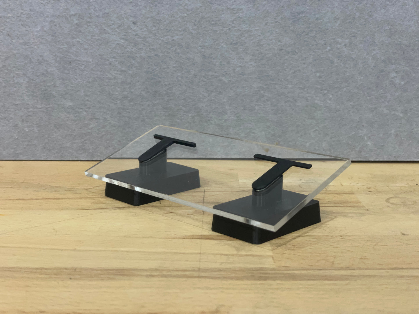 1:43 Scale Model Display Stand | Single Tier (Angled)