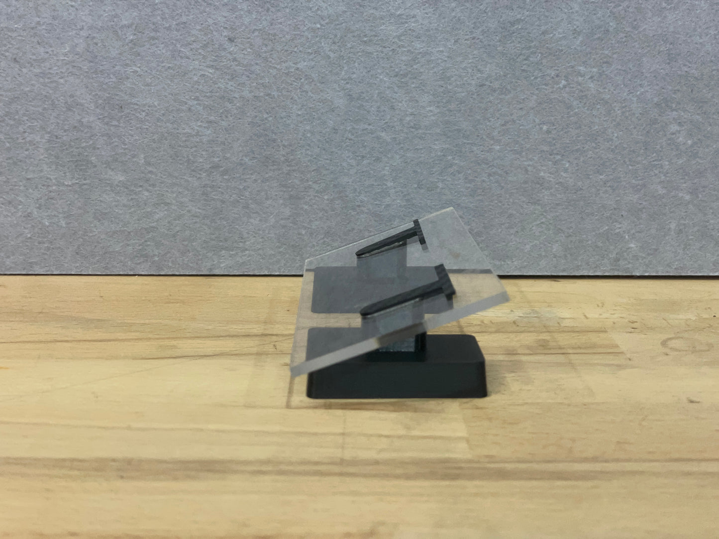 1:43 Scale Model Display Stand | Single Tier (Angled)