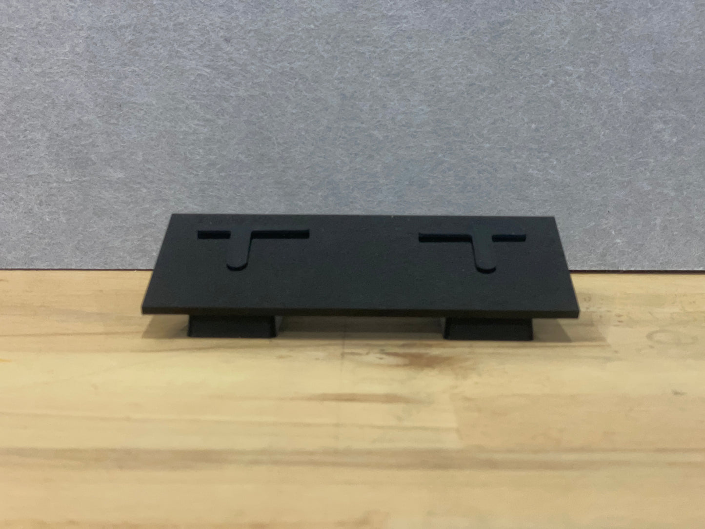 1:43 Scale Model Display Stand | Single Tier (Angled)